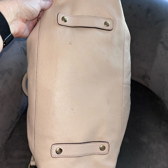 Coach Ashley cream satchel - Picture 3 of 8